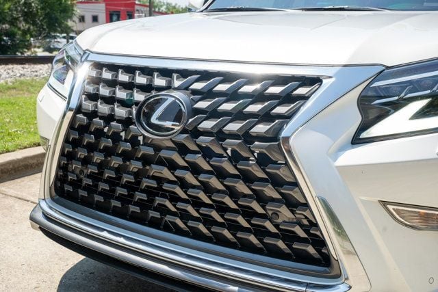 2023 Lexus GX PremiumPlus/SportDesignPkg/2ndRowCaptains/Heated&CooledSeats - 23032055 - 13