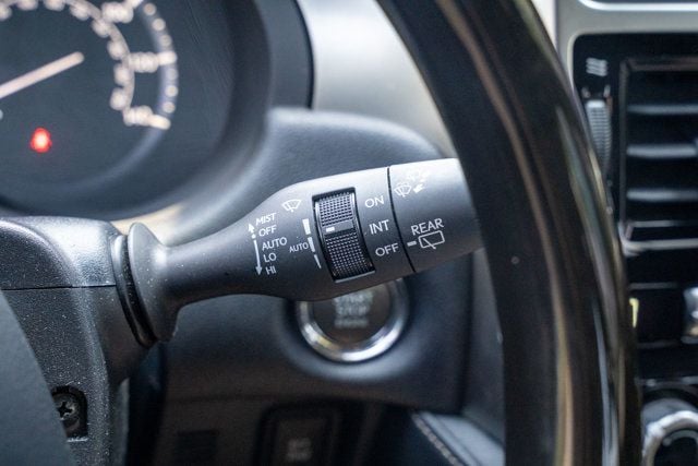 2023 Lexus GX PremiumPlus/SportDesignPkg/2ndRowCaptains/Heated&CooledSeats - 23032055 - 22