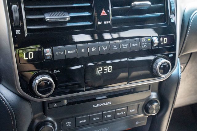 2023 Lexus GX PremiumPlus/SportDesignPkg/2ndRowCaptains/Heated&CooledSeats - 23032055 - 28
