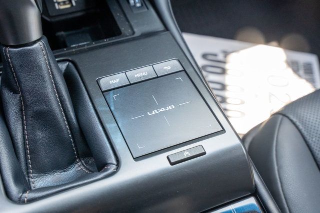 2023 Lexus GX PremiumPlus/SportDesignPkg/2ndRowCaptains/Heated&CooledSeats - 23032055 - 32