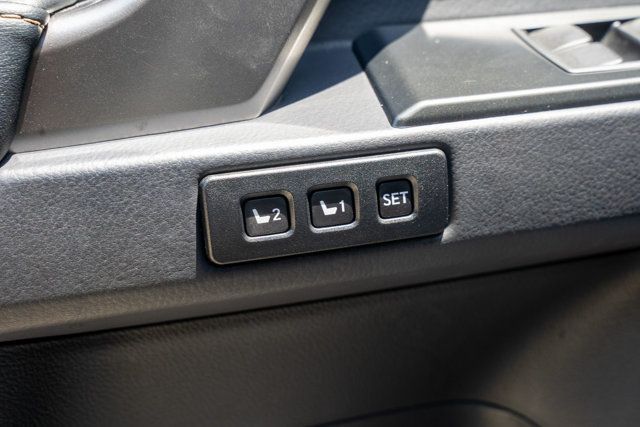 2023 Lexus GX PremiumPlus/SportDesignPkg/2ndRowCaptains/Heated&CooledSeats - 23032055 - 35