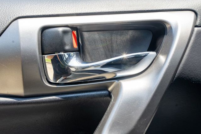 2023 Lexus GX PremiumPlus/SportDesignPkg/2ndRowCaptains/Heated&CooledSeats - 23032055 - 37