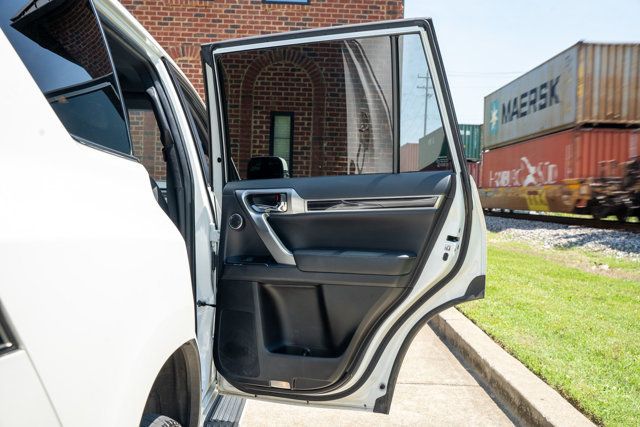 2023 Lexus GX PremiumPlus/SportDesignPkg/2ndRowCaptains/Heated&CooledSeats - 23032055 - 49