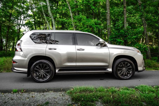 2023 Lexus GX PremiumPlus-SportDesignPkg/2ndRowCaptains/Heated&CooledSeats/NAV - 23082296 - 10