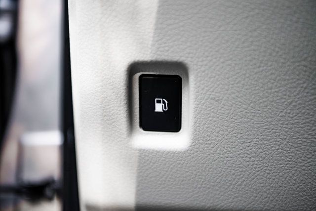 2023 Lexus GX PremiumPlus-SportDesignPkg/2ndRowCaptains/Heated&CooledSeats/NAV - 23082296 - 27