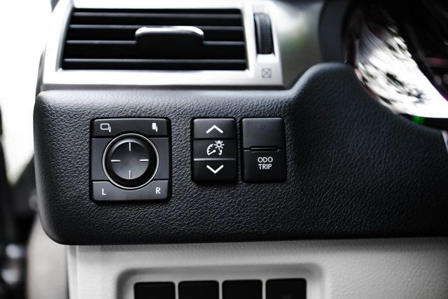 2023 Lexus GX PremiumPlus-SportDesignPkg/2ndRowCaptains/Heated&CooledSeats/NAV - 23082296 - 29