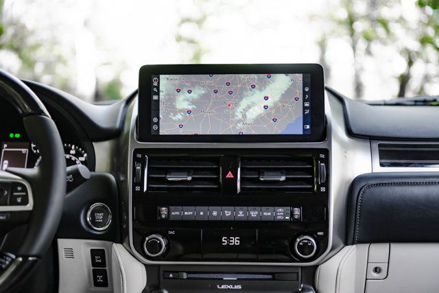 2023 Lexus GX PremiumPlus-SportDesignPkg/2ndRowCaptains/Heated&CooledSeats/NAV - 23082296 - 43