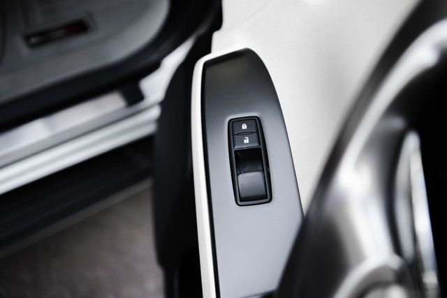 2023 Lexus GX PremiumPlus-SportDesignPkg/2ndRowCaptains/Heated&CooledSeats/NAV - 23082296 - 45