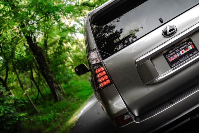 2023 Lexus GX PremiumPlus-SportDesignPkg/2ndRowCaptains/Heated&CooledSeats/NAV - 23082296 - 7