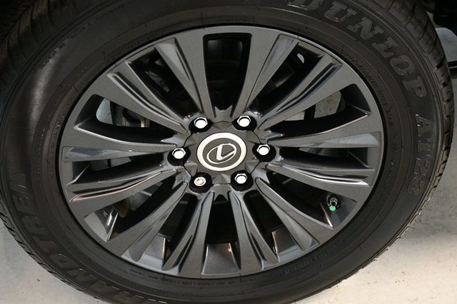 2023 Lexus GX PREMIUM + W/ SPORT DESIGN PKG - 22922723 - 17