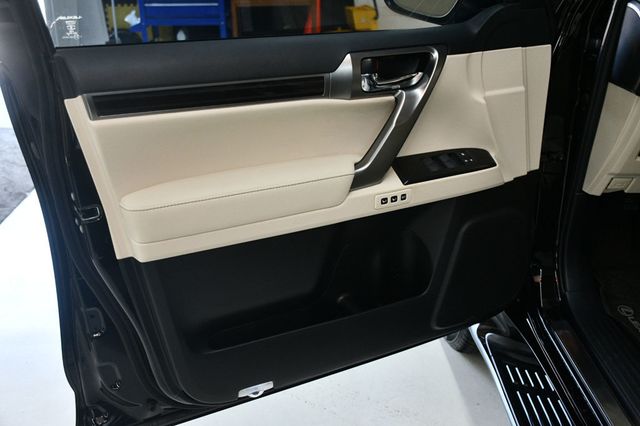 2023 Lexus GX PREMIUM + W/ SPORT DESIGN PKG - 22922723 - 19