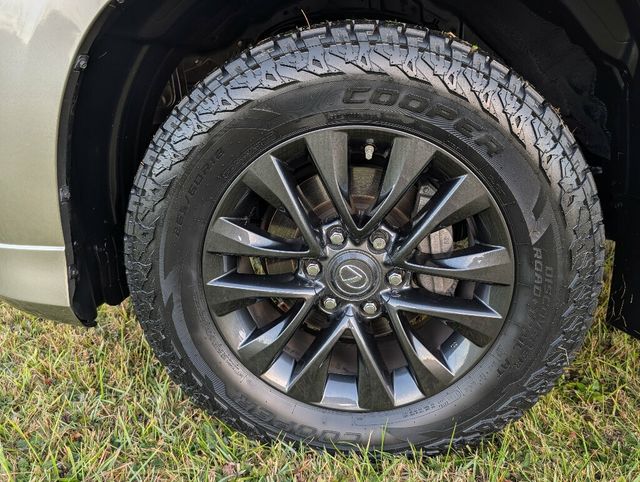 2023 Lexus GX UNMATCHED CLASS!! - 22917976 - 19