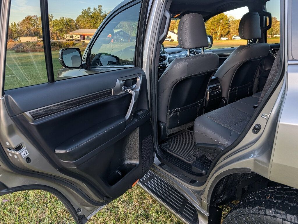 2023 Lexus GX UNMATCHED CLASS!! - 22917976 - 36