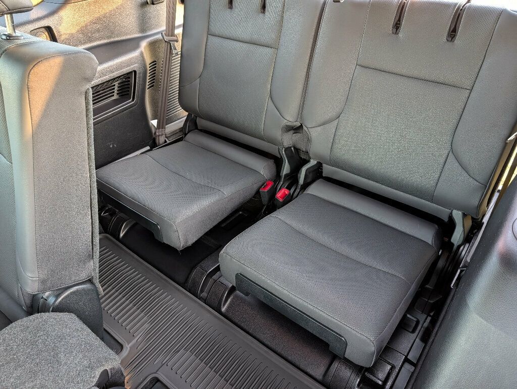 2023 Lexus GX UNMATCHED CLASS!! - 22917976 - 49