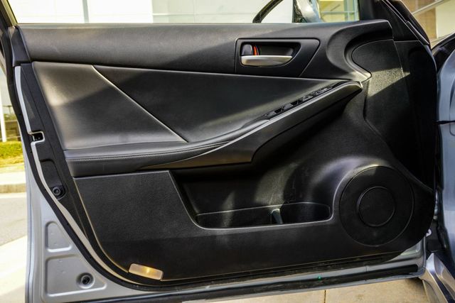 2023 Lexus IS IS 300 RWD - 23001352 - 35