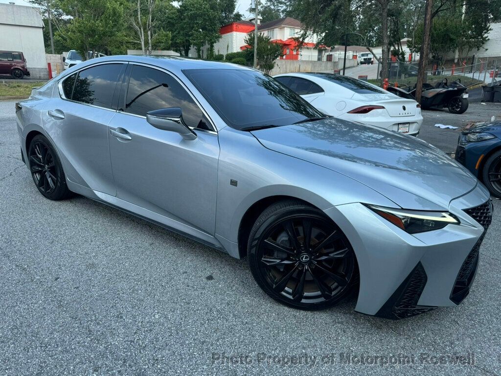 2023 Lexus IS 350 F SPORT photo 2
