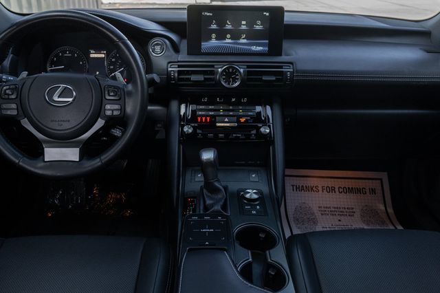 2023 Lexus IS IS 350 F SPORT Design RWD - 22982911 - 17
