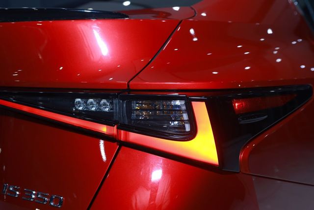 2023 Lexus IS IS 350 F SPORT RWD - 22985368 - 31