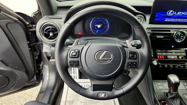 2023 Lexus IS IS 350 F SPORT w/ Navigation, Panoramic View & Power Moonroof - 23030456 - 13