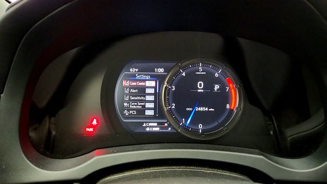 2023 Lexus IS IS 350 F SPORT w/ Navigation, Panoramic View & Power Moonroof - 23030456 - 14