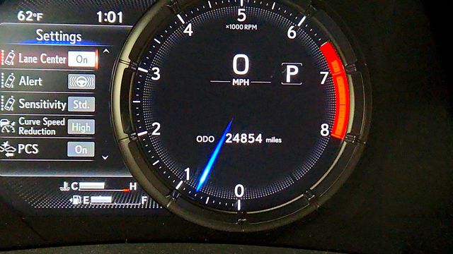 2023 Lexus IS IS 350 F SPORT w/ Navigation, Panoramic View & Power Moonroof - 23030456 - 15