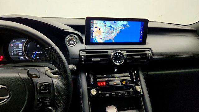 2023 Lexus IS IS 350 F SPORT w/ Navigation, Panoramic View & Power Moonroof - 23030456 - 17