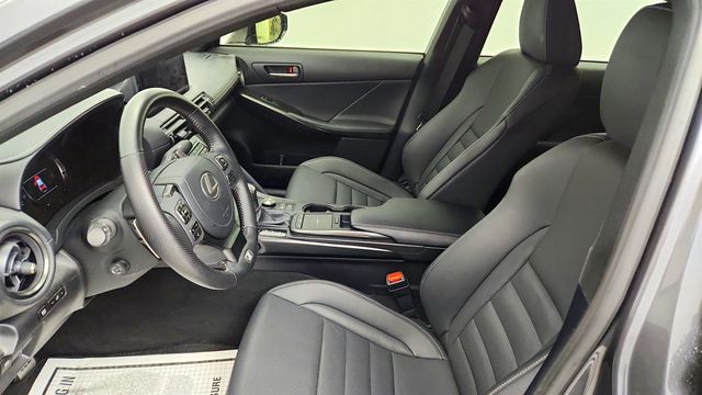 2023 Lexus IS IS 350 F SPORT w/ Navigation, Panoramic View & Power Moonroof - 23030456 - 20