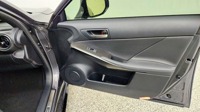 2023 Lexus IS IS 350 F SPORT w/ Navigation, Panoramic View & Power Moonroof - 23030456 - 26