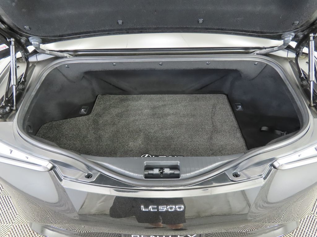 2023 Lexus LC 500 photo 31