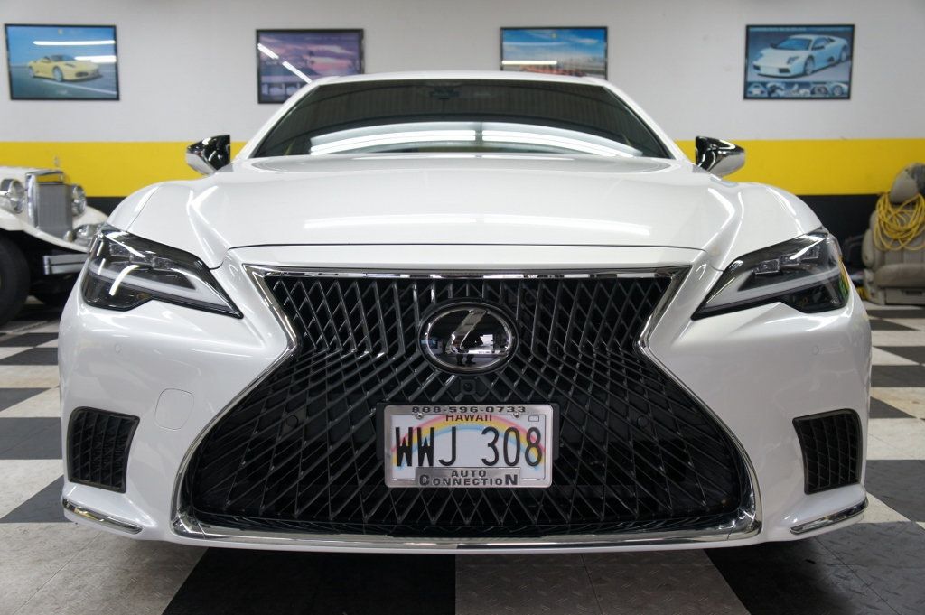 2023 Lexus LS Luxury Pkg, only  6k miles, Immaculate! - 22995446 | Video 1