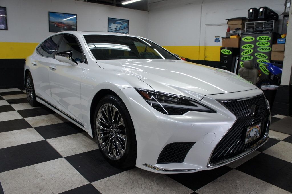 2023 Lexus LS Luxury Pkg, only  6k miles, Immaculate! - 22995446 - 1