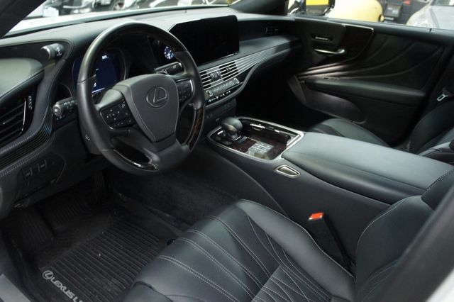 2023 Lexus LS Luxury Pkg, only  6k miles, Immaculate! - 22995446 - 27