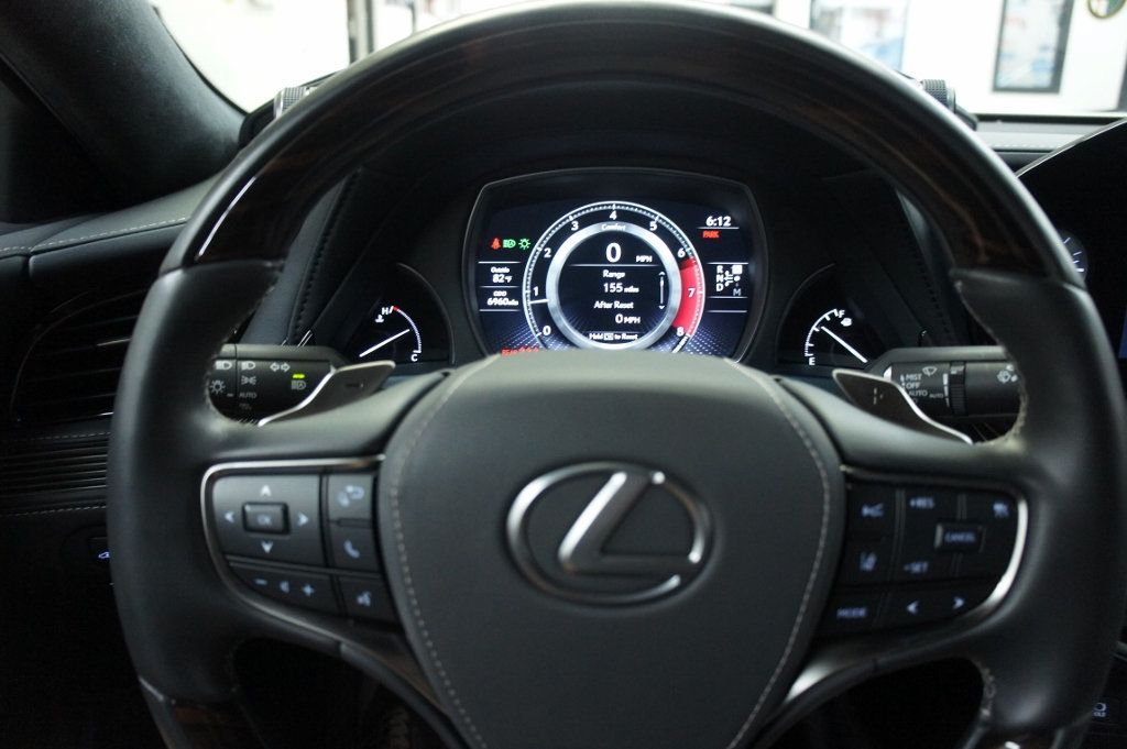 2023 Lexus LS Luxury Pkg, only  6k miles, Immaculate! - 22995446 - 34