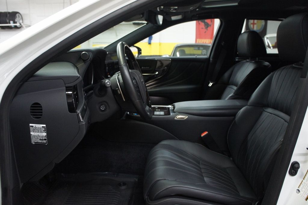 2023 Lexus LS Luxury Pkg, only  6k miles, Immaculate! - 22995446 - 40