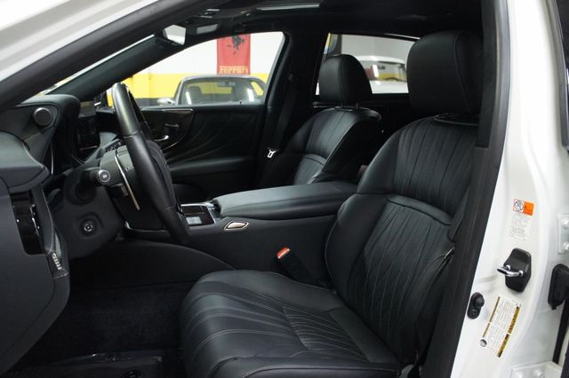 2023 Lexus LS Luxury Pkg, only  6k miles, Immaculate! - 22995446 - 41