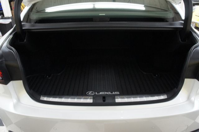 2023 Lexus LS Luxury Pkg, only  6k miles, Immaculate! - 22995446 - 62