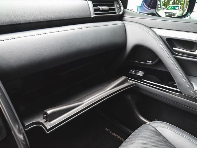 2023 Lexus LX 600 F SPORT - 23038933 - 18