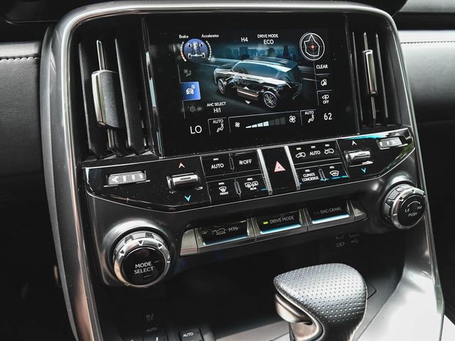 2023 Lexus LX 600 F SPORT - 23038933 - 21