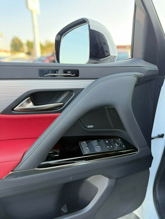 2023 Lexus LX LX 600 F SPORT 4WD - 22942342 - 19