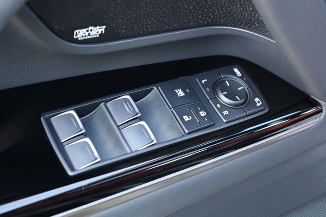 2023 Lexus LX LX 600 F SPORT 4WD - 22949384 - 32