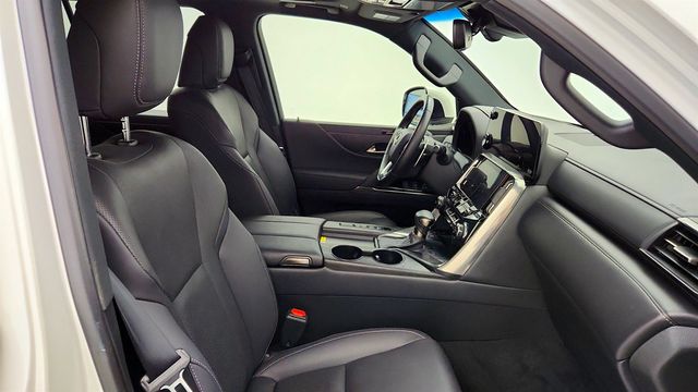2023 Lexus LX LX 600 Premium 4WD w/ Mark Levinson Audio & Interior Upgrade Pkg - 23033250 - 24
