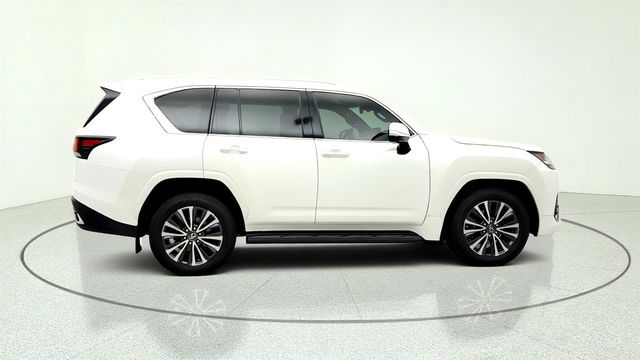 2023 Lexus LX LX 600 Premium 4WD w/ Mark Levinson Audio & Interior Upgrade Pkg - 23033250 - 3