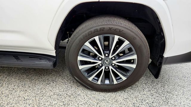 2023 Lexus LX LX 600 Premium 4WD w/ Mark Levinson Audio & Interior Upgrade Pkg - 23033250 - 8