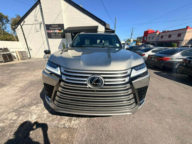 2023 Lexus LX MSRP$112280/Luxury/ActiveHeightControl/RearSeatEntertainment/NAV - 22930059 - 7