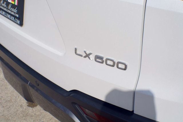 2023 Lexus LX Premium Pkg/Heated&Cooled Front-Rear Seats/Blind Spot/NAV/360Cam - 22985532 - 9