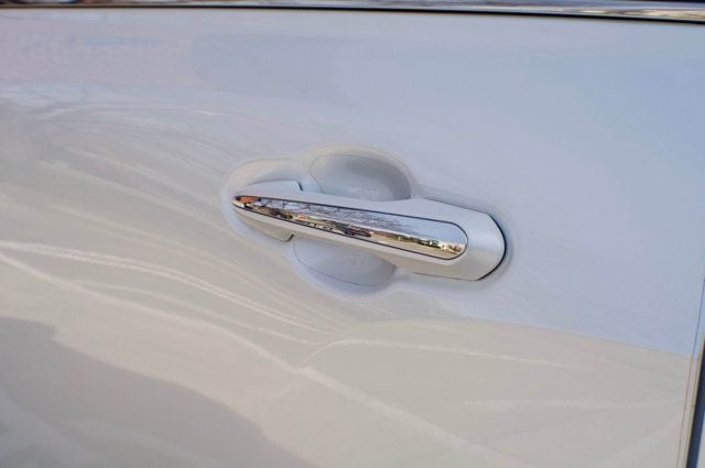 2023 Lexus LX Premium Pkg/Heated&Cooled Front-Rear Seats/Blind Spot/NAV/360Cam - 22985532 - 12