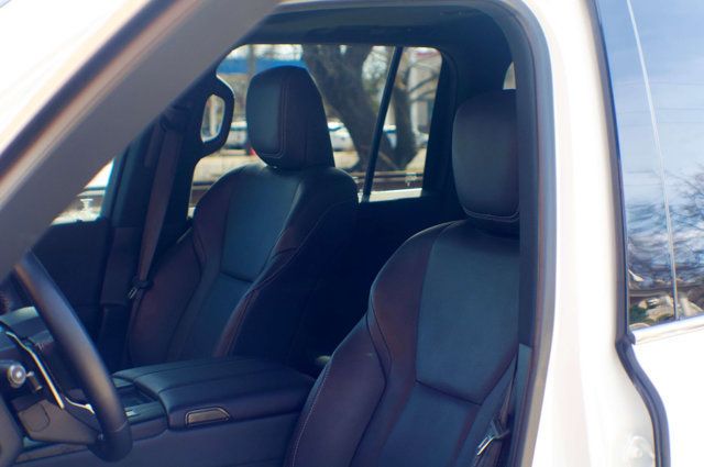 2023 Lexus LX Premium Pkg/Heated&Cooled Front-Rear Seats/Blind Spot/NAV/360Cam - 22985532 - 17