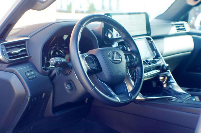 2023 Lexus LX Premium Pkg/Heated&Cooled Front-Rear Seats/Blind Spot/NAV/360Cam - 22985532 - 18