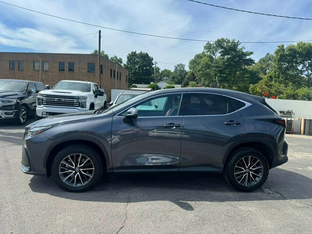 2023 Lexus NX AWD photo 2