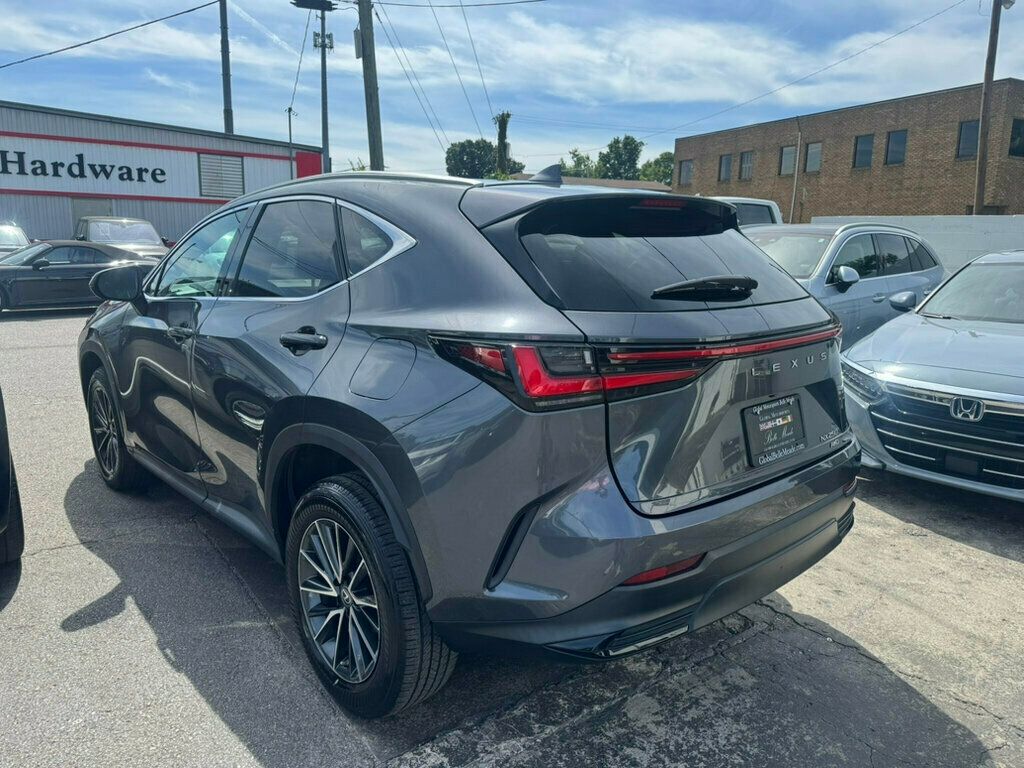 2023 Lexus NX AWD photo 3